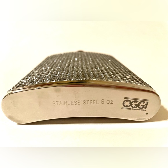 Rhinestone stainless steel flask - Picture 3 of 4